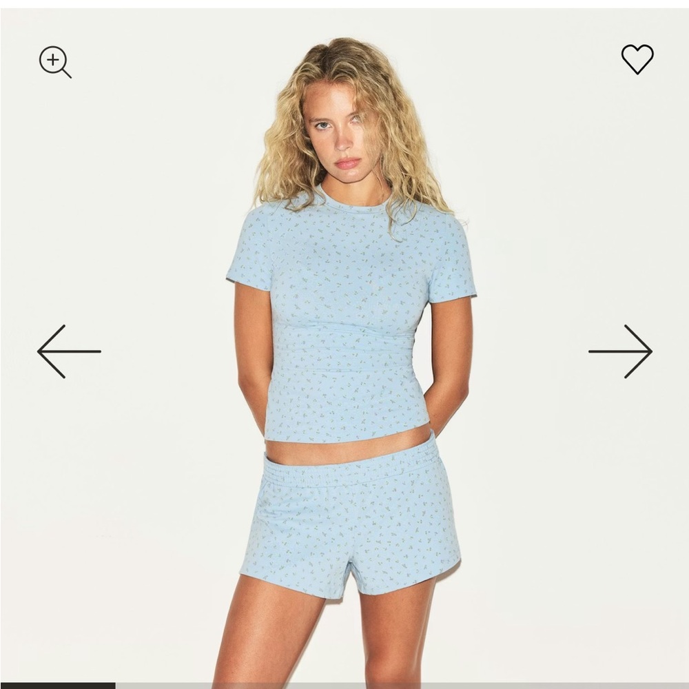 SKIMS Light Blue Patterned Pajama Top